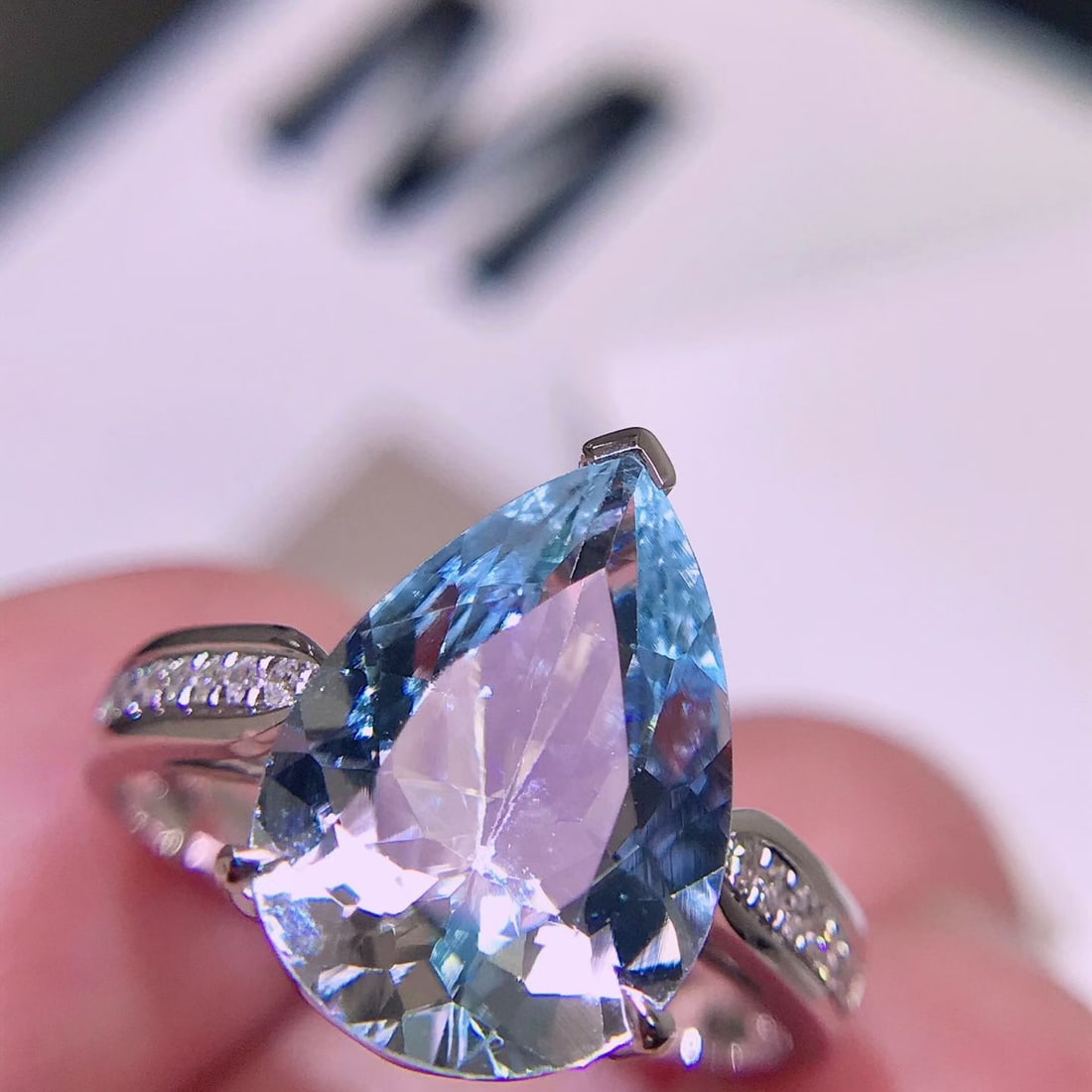 14k Gold 3 Ct Natural Aquamarine & Diamond Ring - 2