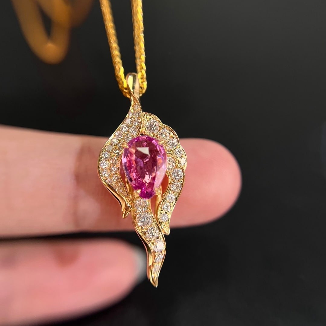 14k Gold 1.51 Ctw Natural Sapphire & Diamond Pendant( Without Chain ): Ref:231150208 // gold content:14k gold // main gemstone:sapphire // shape:pear // carat weight:1. 10ct // color:pink // treatment:natural // // adjacent gemstone 2 : diamond // shape:round // carat