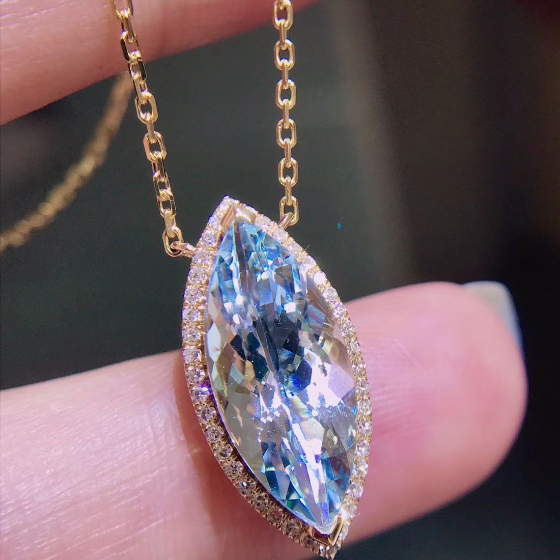 14k Gold 3.56 Ctw Natural Aquamarine & Diamond Necklace - 2