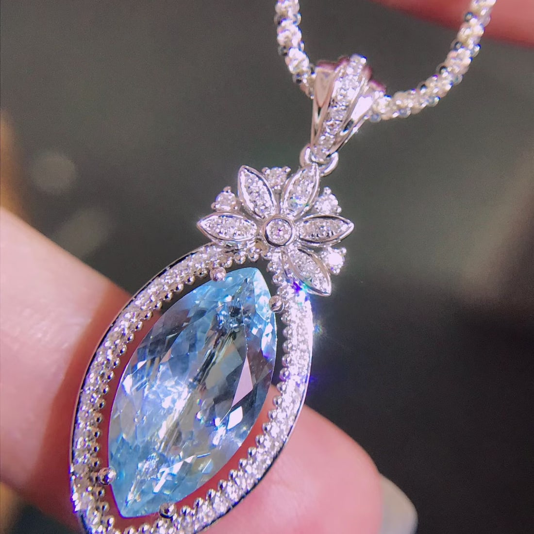 14k Gold 3.3 Ctw Natural Aquamarine & Diamond Pendant( Without Chain ) - 2