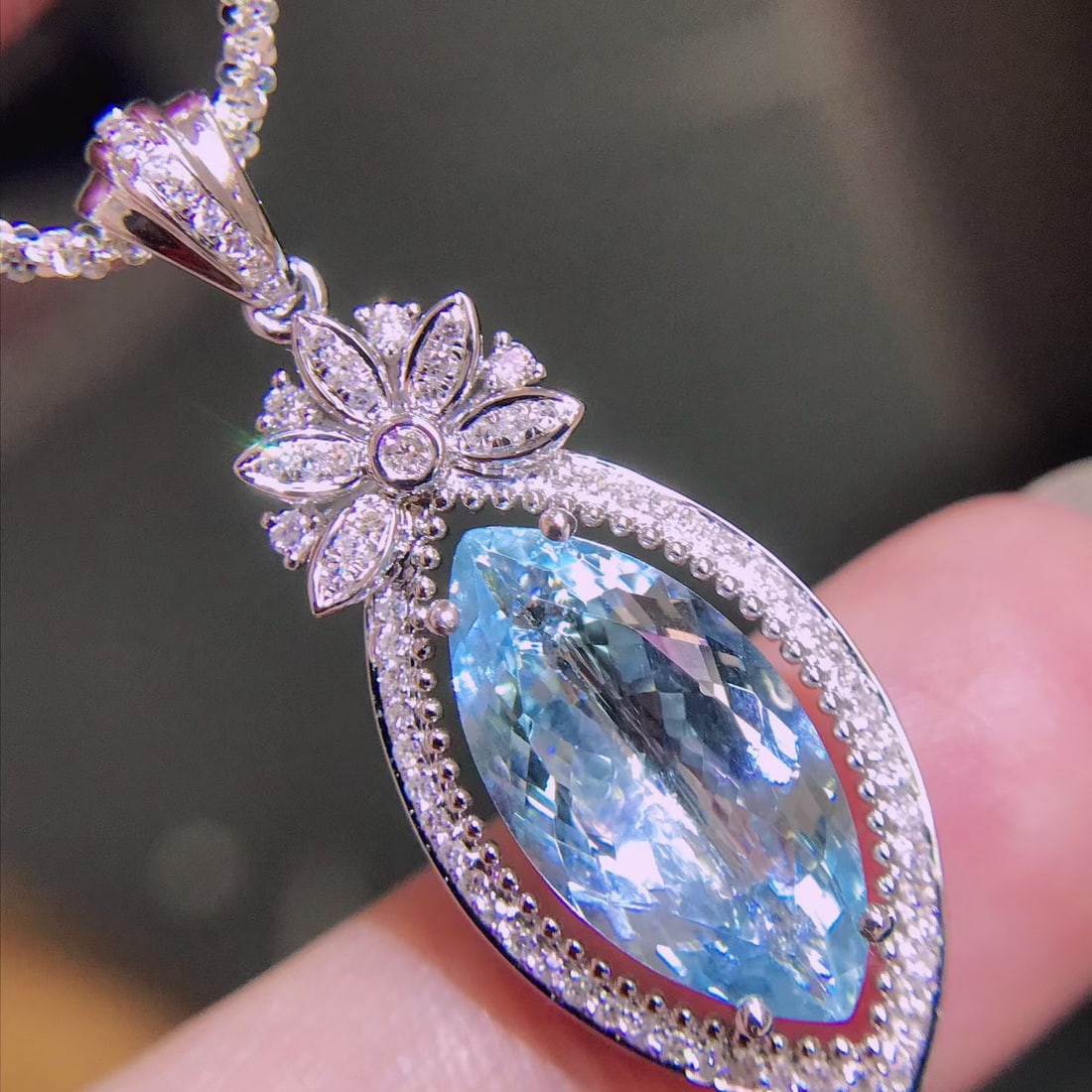 14k Gold 3.3 Ctw Natural Aquamarine & Diamond Pendant( Without Chain ) - 3