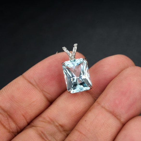 14k Gold 5.64 Ct Natural Aquamarine & Diamond Pendant( Without Chain ) - 7