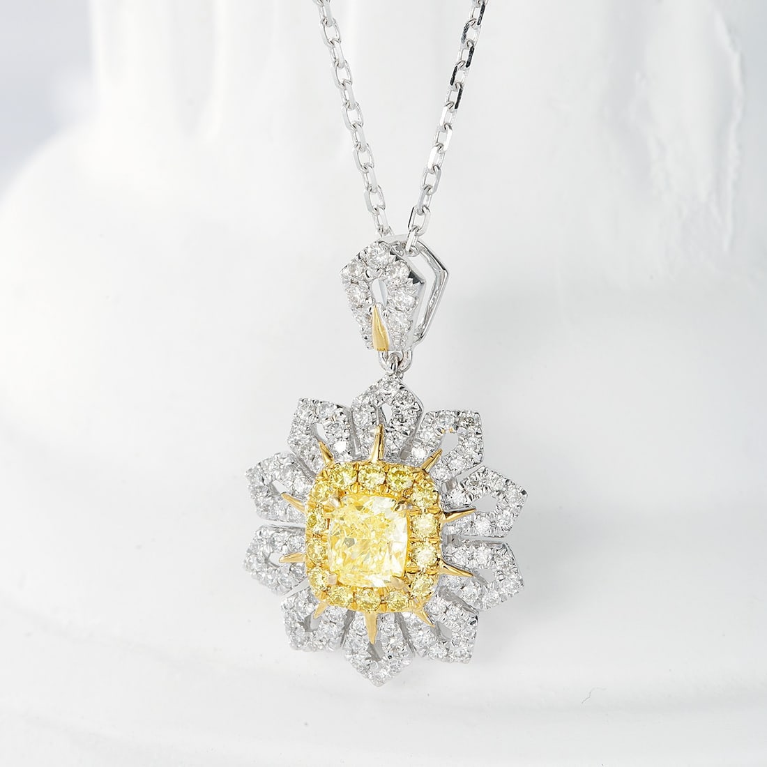 14k Gold 0.47 Ctw Natural Yellow Diamond & Diamond Necklace: Ref:231150275 // gold content:14k gold // main gemstone:yellow diamond // shape:cushion // carat weight:0. 25ct // color:yellow // treatment:natural // // adjacent gemstone 2 : diamond // shape:round