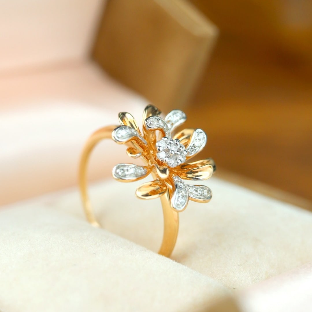 14k Gold 0.25 Ct Natural H Diamond & Flowers Ring - 2