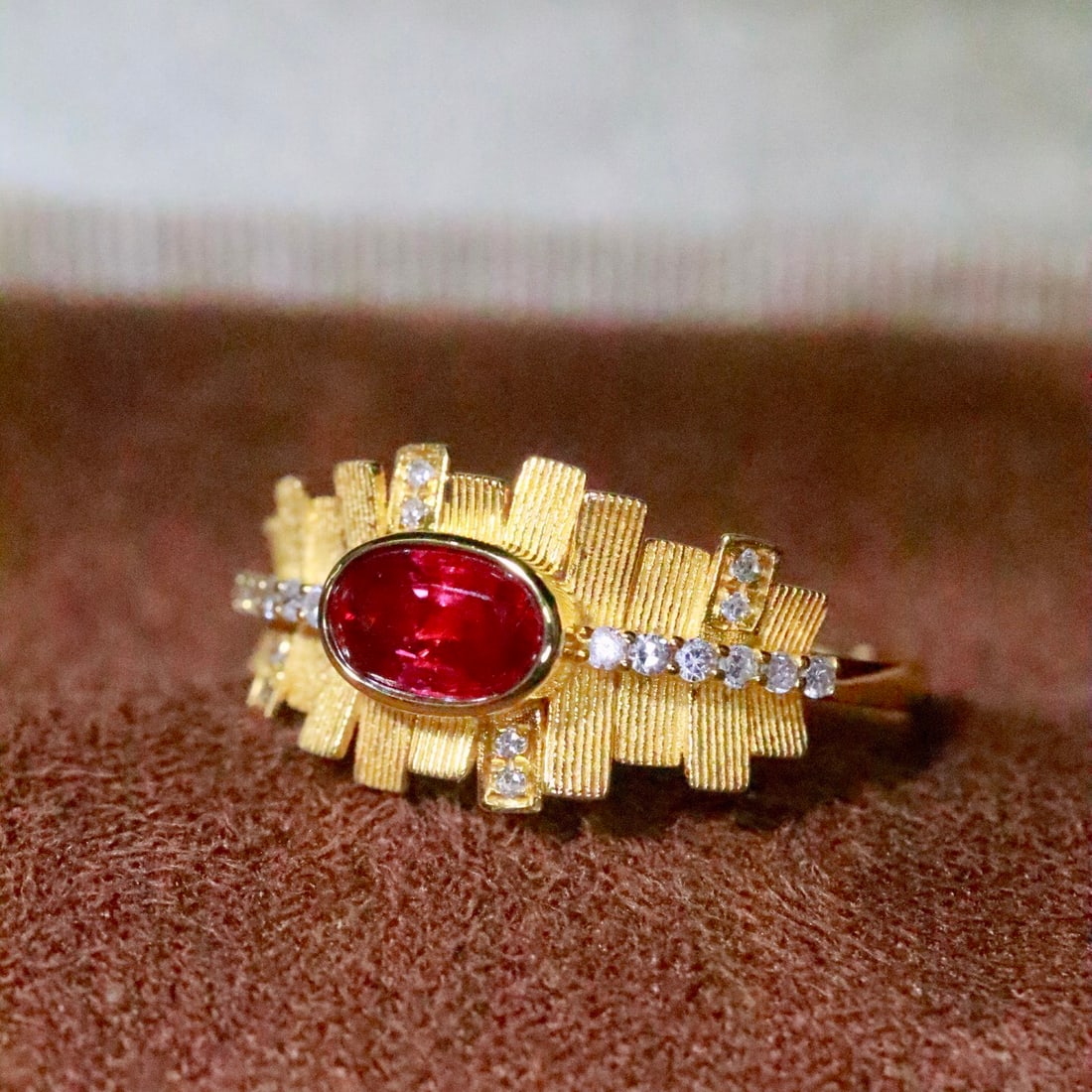 14k Gold 0.71 Ctw Natural Ruby & Diamond Ring - 2