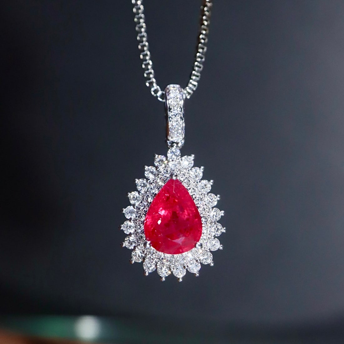 14k Gold 1.32 Ctw Natural Ruby & Diamond Pendant( Without Chain ): Ref:231150332 // gold content:14k gold // main gemstone:ruby // shape:pear // carat weight:1. 05ct // color:red // treatment:natural // // adjacent gemstone 2 : diamond // shape:round // carat