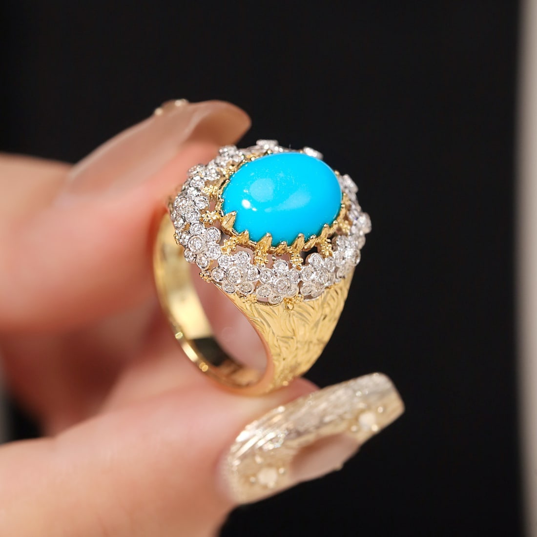 14k Gold 4.02 Ctw Natural Blue Turquoise & Diamond Ring - 3