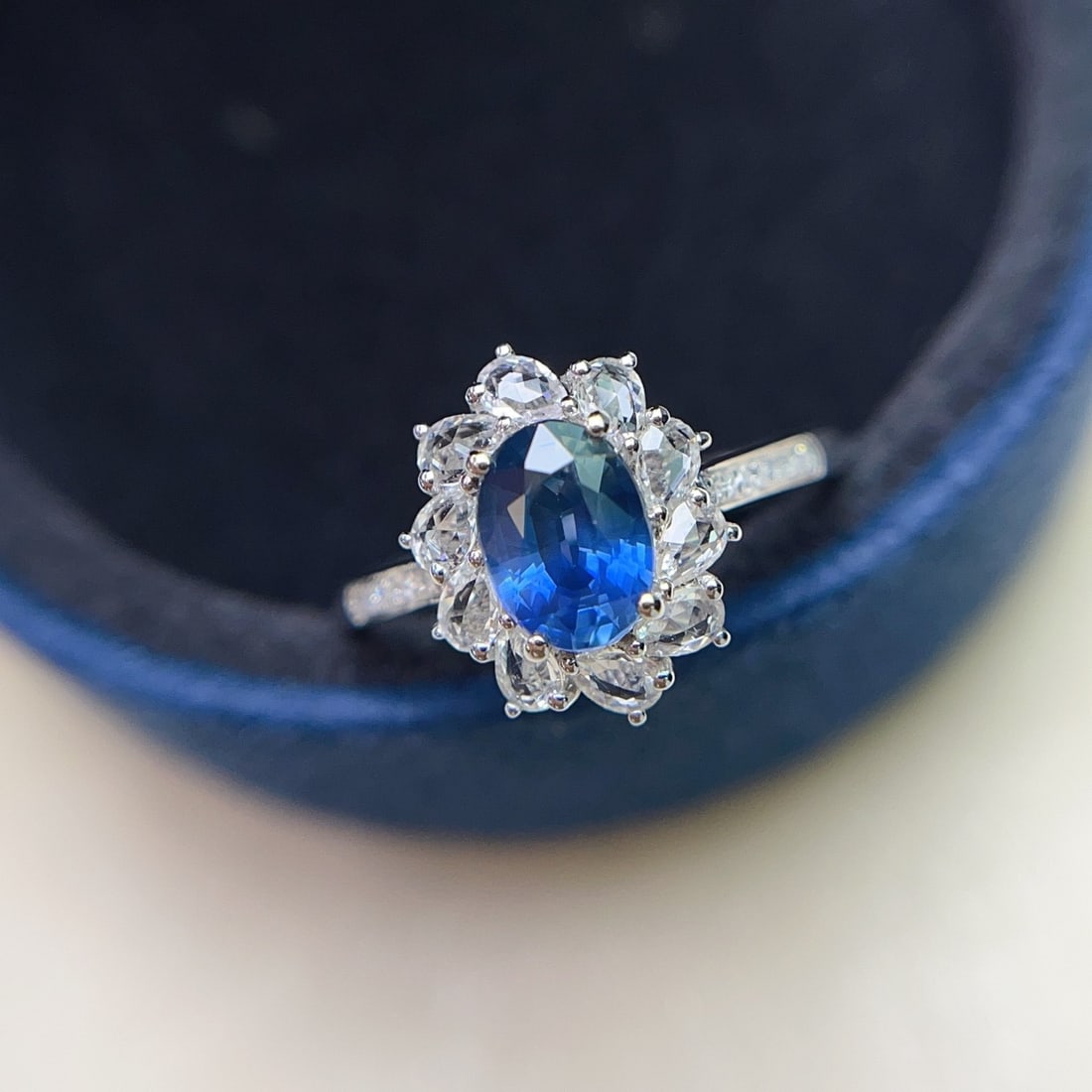 14k Gold 1.00 Ct Natural Sapphire & Diamond & Sapphire Ring - 3