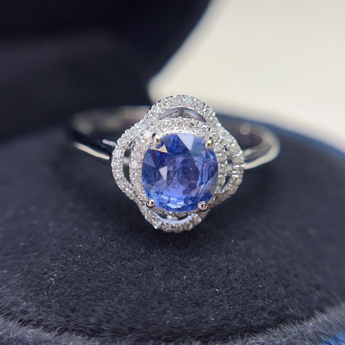14k Gold 1.60 Ct Natural Sapphire & Diamond Ring - 5