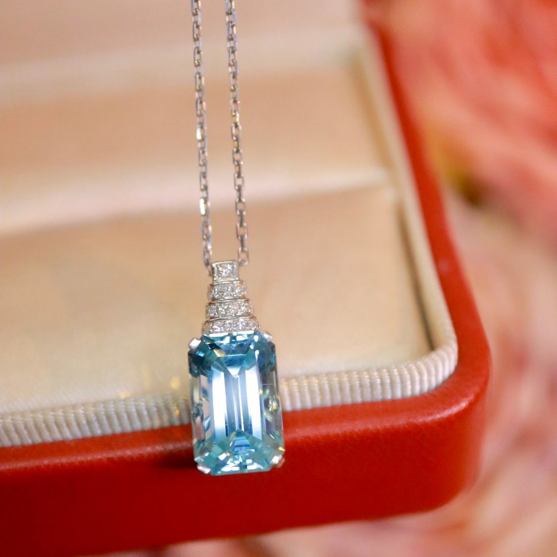14k Gold 3.33 Ctw Natural Aquamarine & Diamond Necklace - 6