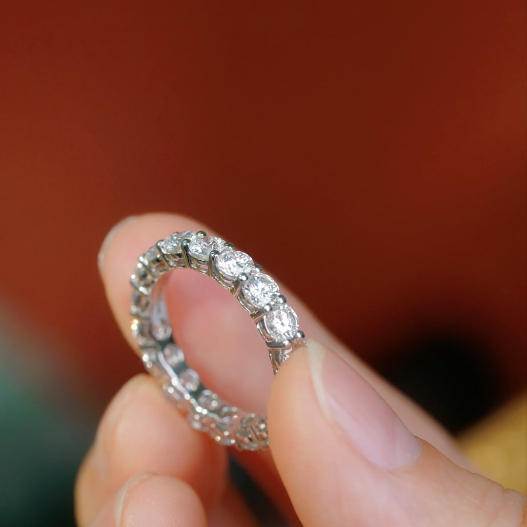 14k Gold 2.70 Ct Natural H Diamond Ring - 7