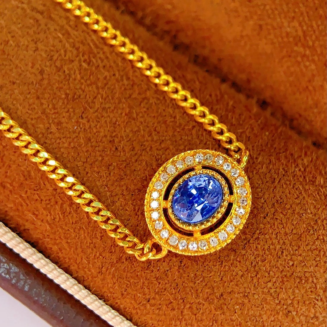 14k Gold 0.6 Ct Natural Sapphire & Diamond Bracelet - 3