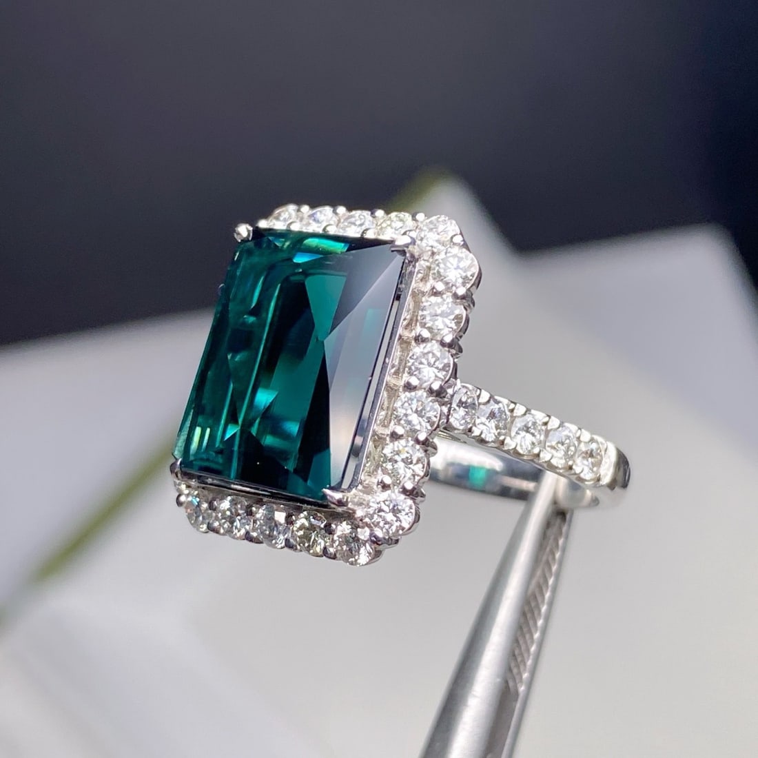 14k Gold 8.09 Ctw Natural Tourmaline & Diamond Ring - 5