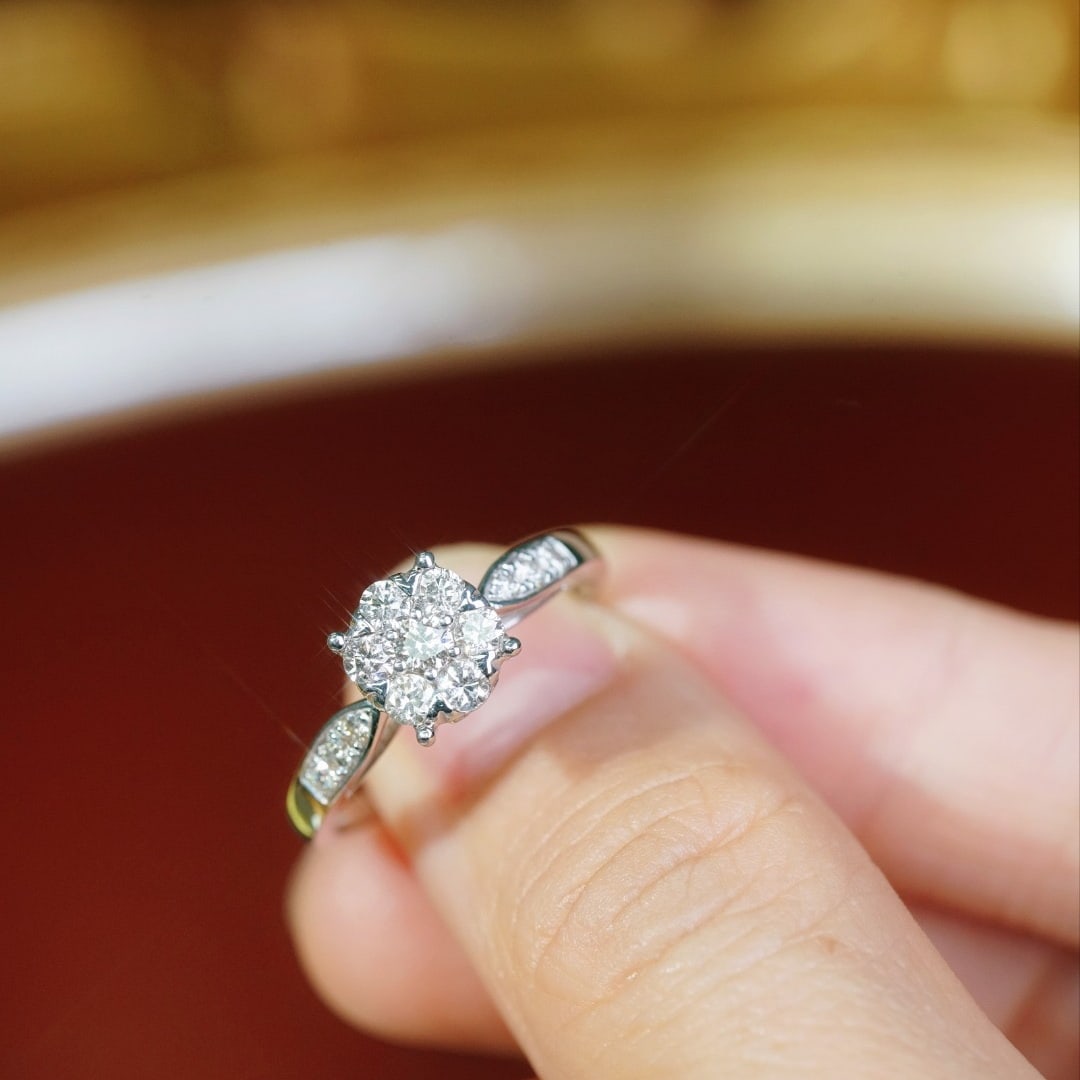 14k Gold 0.66 Ct Natural H Diamond Ring - 3
