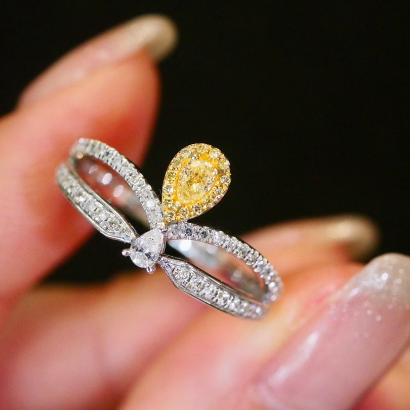14k Gold 0.45 Ctw Natural Yellow Diamond & Diamond Ring: Ref:231150426 // gold content:14k gold // ring size:7. 25us // // main gemstone:yellow diamond // shape:pear // carat weight:0. 15ct // color:yellow // treatment:natural // // adjacent gemstone 2 :