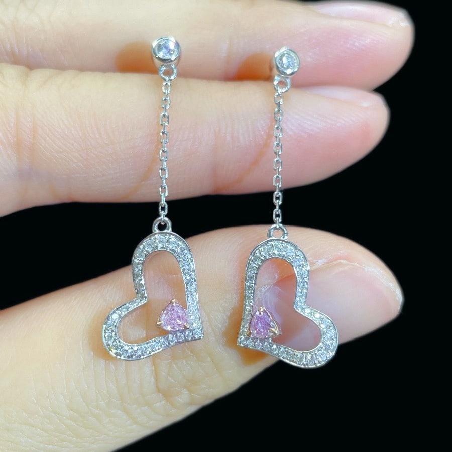 14k Gold 0.58 Ctw Natural Pink Diamond & Diamond Earrings: Ref:231150429 // gold content:14k gold // main gemstone:pink diamond // shape:heart // carat weight:0. 18ct // color:pink // treatment:natural // // adjacent gemstone 2 : diamond // shape:round //