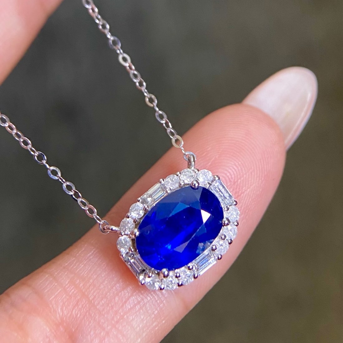 14k Gold 3.33 Ctw Natural Sapphire & Diamond Necklace - 4