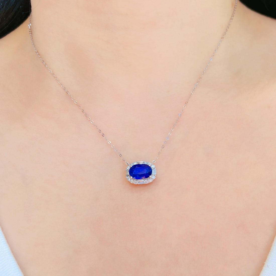 14k Gold 3.33 Ctw Natural Sapphire & Diamond Necklace - 6