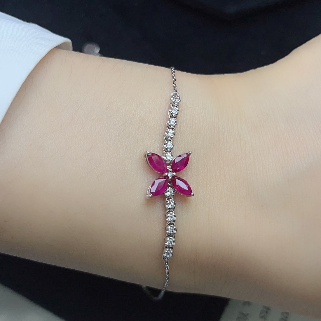 14k Gold 1.30 Ct Natural Ruby Bracelet - 5