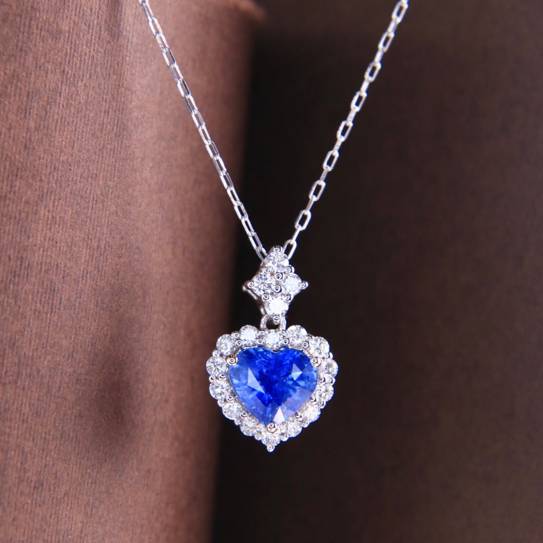 14k Gold 1.33 Ctw Natural Sapphire & Diamond Necklace - 5