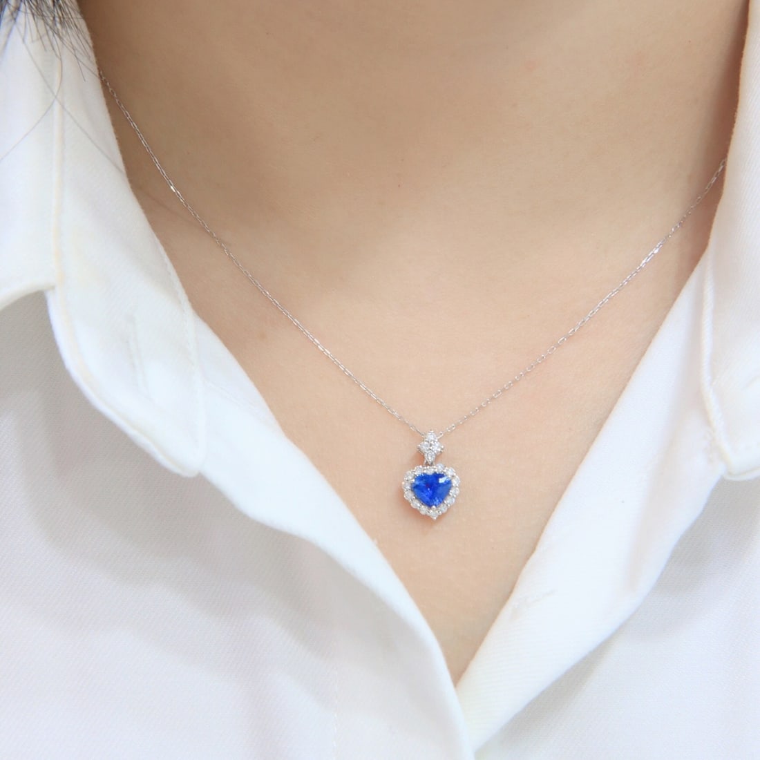 14k Gold 1.33 Ctw Natural Sapphire & Diamond Necklace - 8