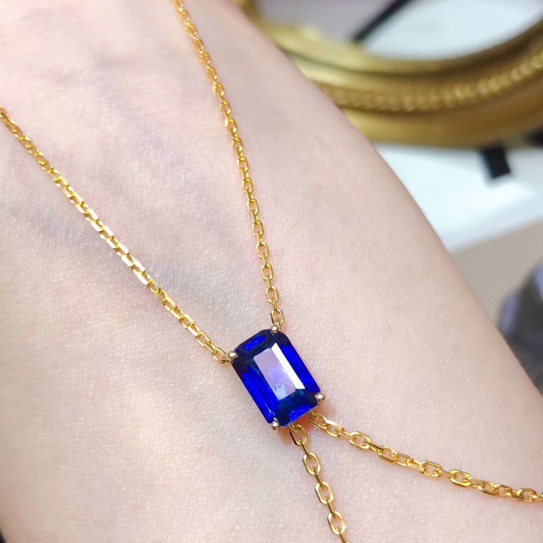 14k Gold 1.36 Ct Vivid Blue Natural Sapphire & Diamond Necklace - 2