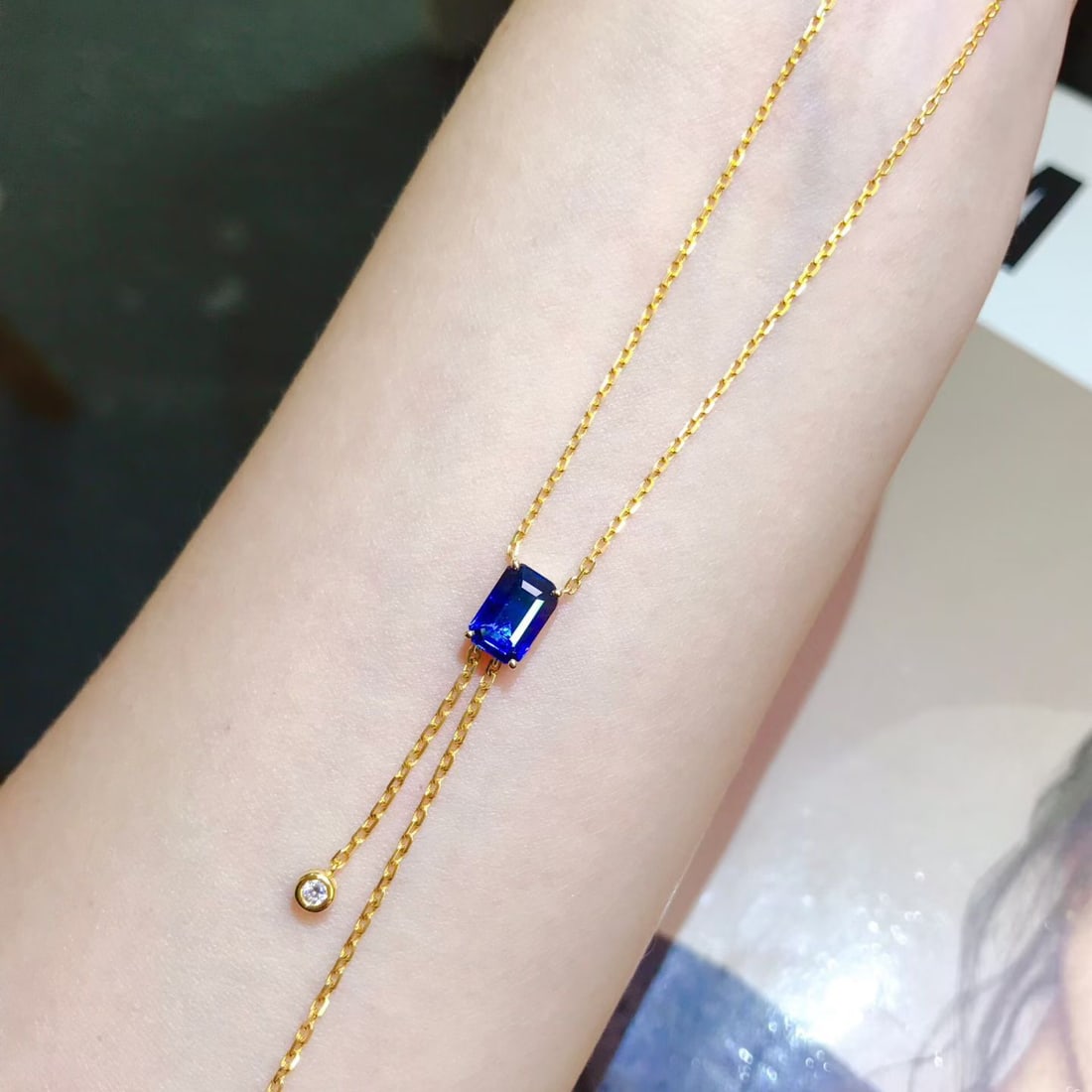 14k Gold 1.36 Ct Vivid Blue Natural Sapphire & Diamond Necklace - 4