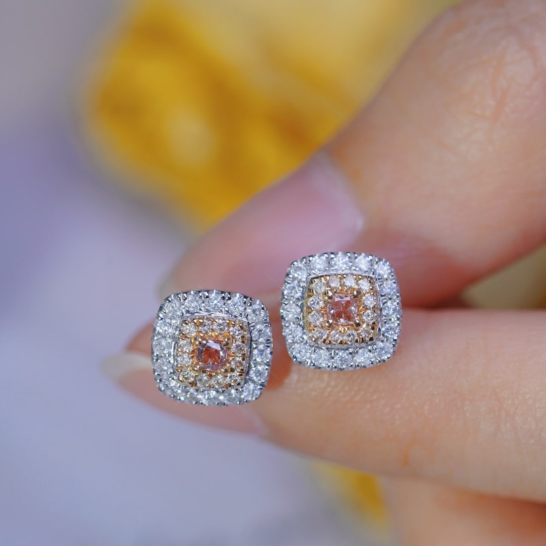 14k Gold 0.50 Ctw Natural Pink Diamond & Diamond Earrings - 2