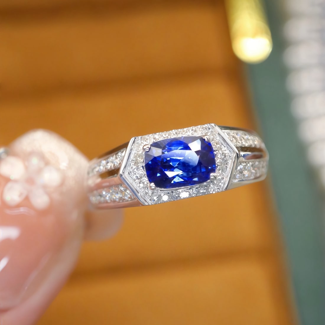 14k Gold 1.36 Ctw Natural Sapphire & Diamond Ring: Ref:231150446 // gold content:14k gold // ring size:7. 25us // // main gemstone:sapphire // shape:cushion // carat weight:1. 08ct // color:blue // treatment:natural // // adjacent gemstone 2 :