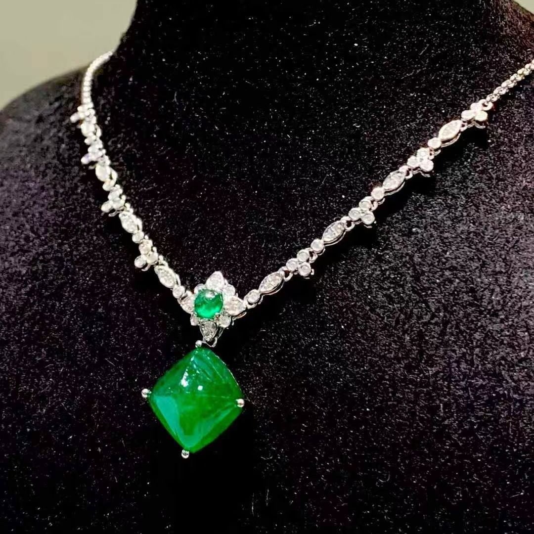 14k Gold 5.8 Ct Natural Emerald & Diamond Necklace - 6