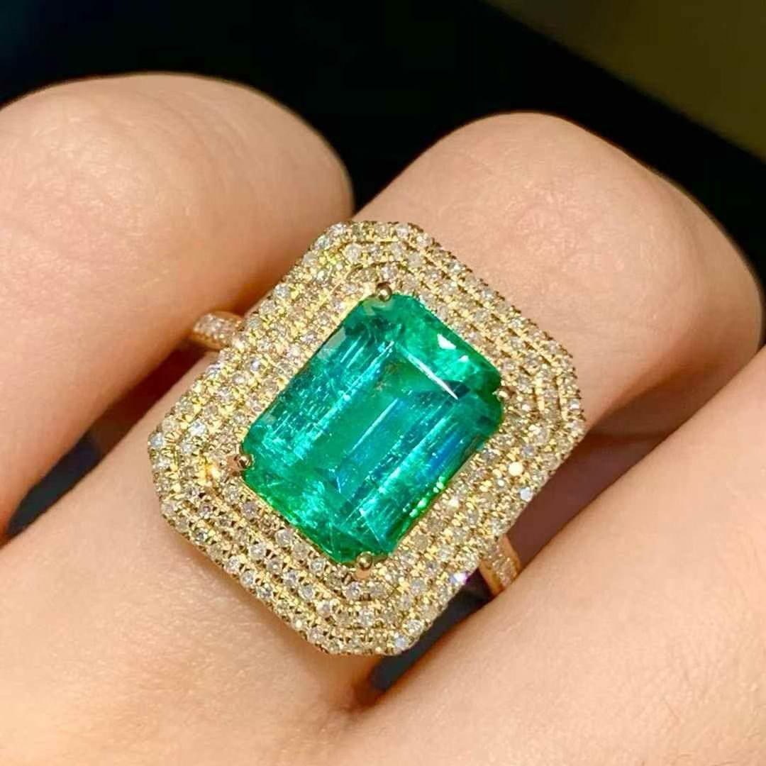 14k Gold 3.2 Ct Natural Emerald & Diamond Ring: Ref:231151076 // gold content:14k gold // ring size:7. 25us // // main gemstone:emerald // shape:octagonal // carat weight:3. 2ct // color:green // treatment:natural // // adjacent gemstone 2 :