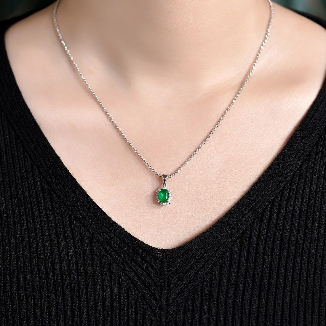 14k Gold 1.28 Ctw Natural Emerald & Diamond Pendant( Without Chain ) - 4
