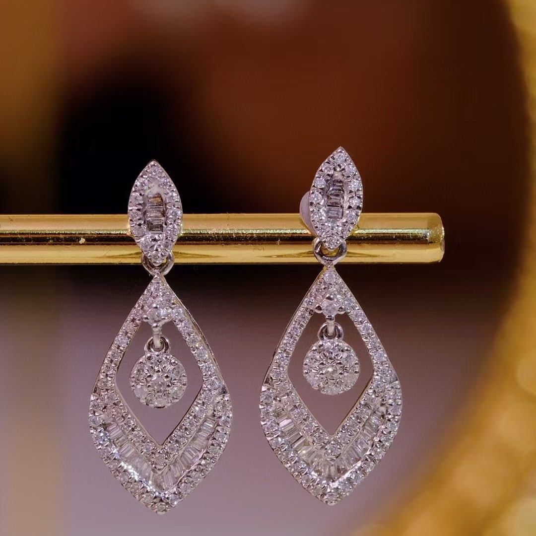 14k Gold 0.66 Ct Natural H Diamond Earrings - 2