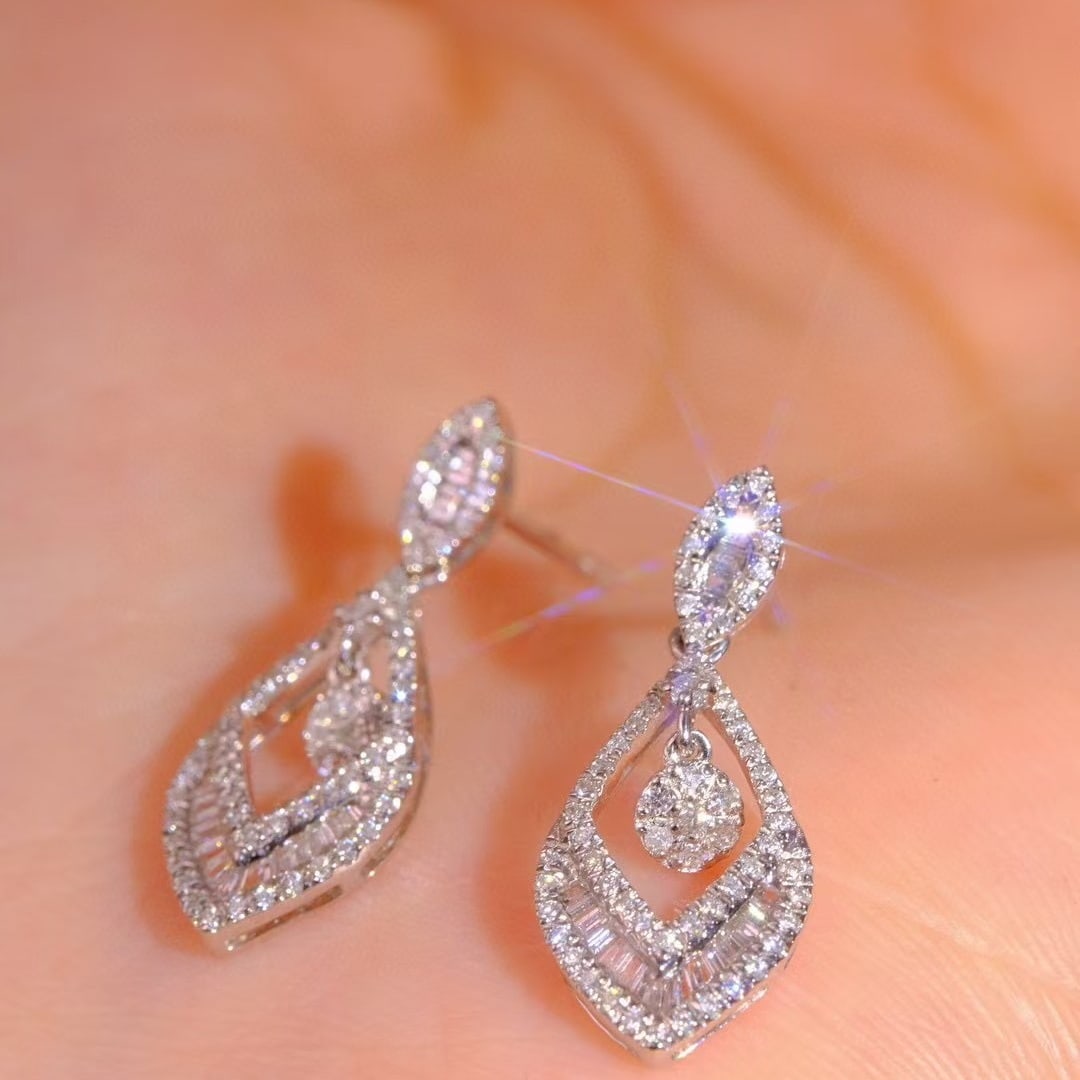 14k Gold 0.66 Ct Natural H Diamond Earrings - 4