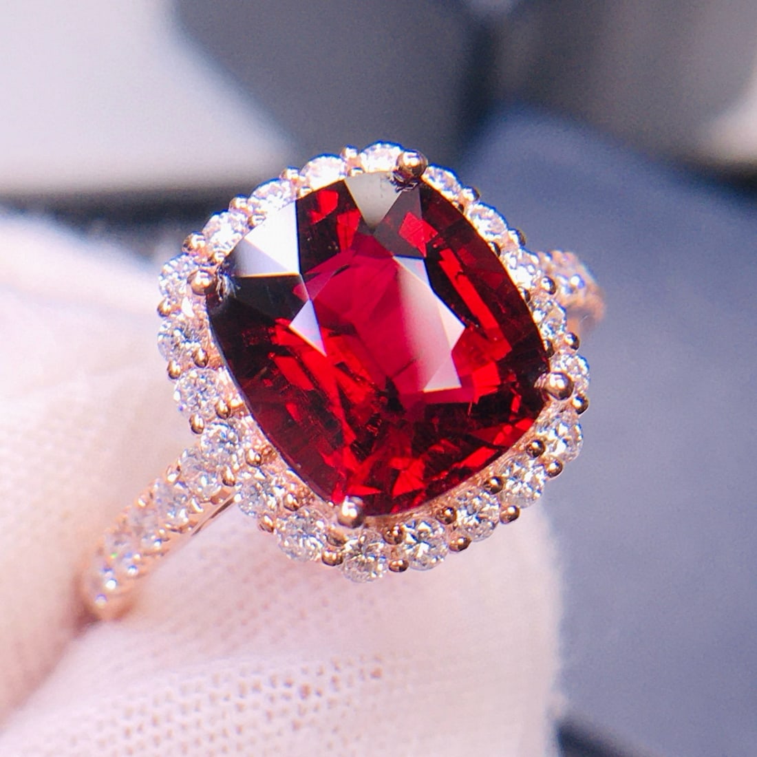 14k Gold 3.15 Ct Natural Tourmaline & Diamond Ring - 8