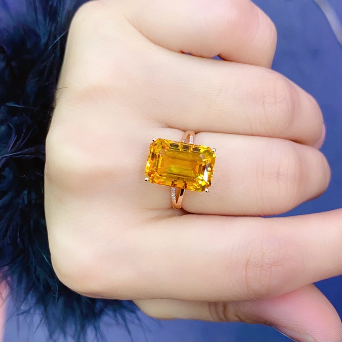 14k Gold 7.33 Ctw Natural Citrine & Diamond Ring - 2