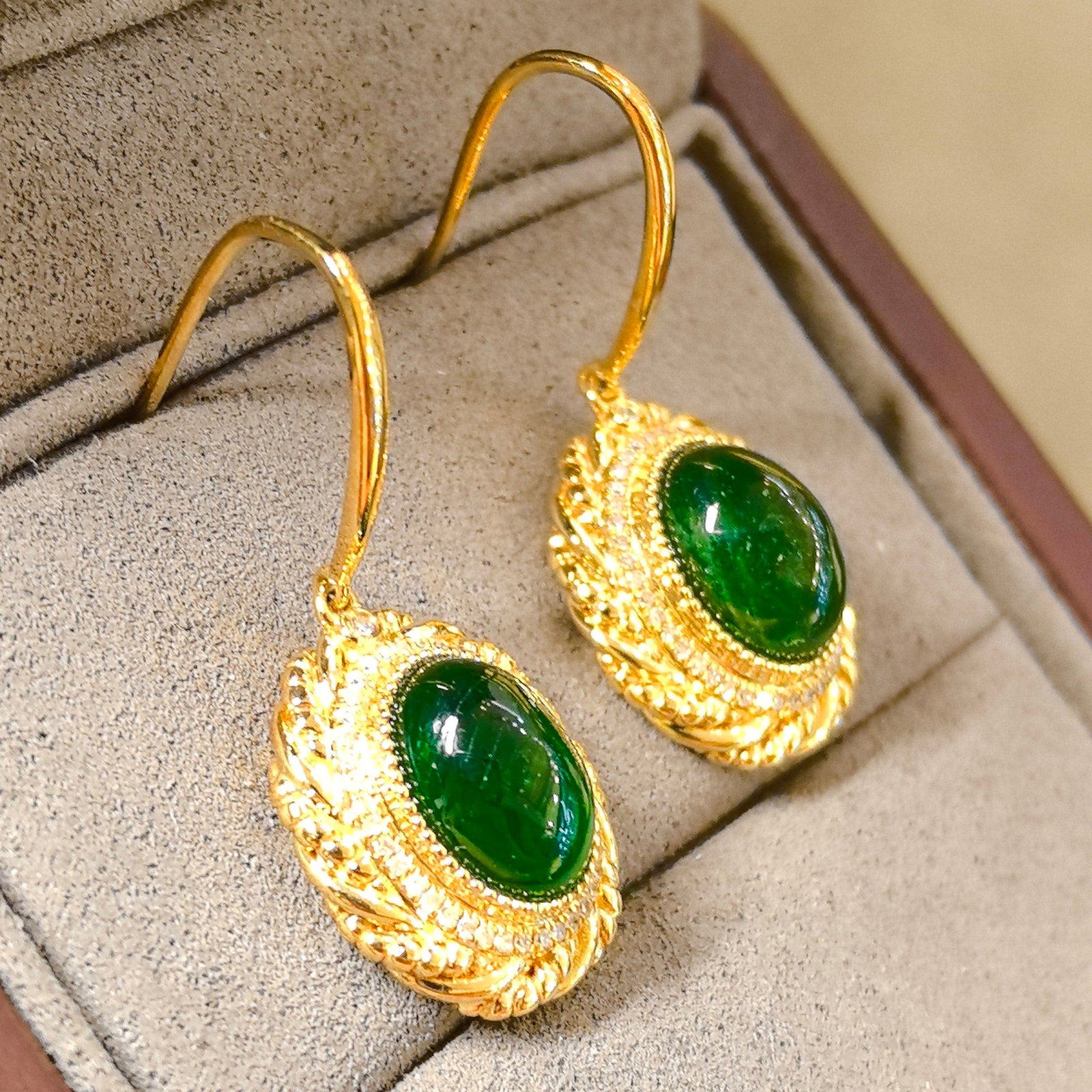 14k Gold 5.94 Ctw Vivid Green Natural Emerald & Diamond Earrings - 3