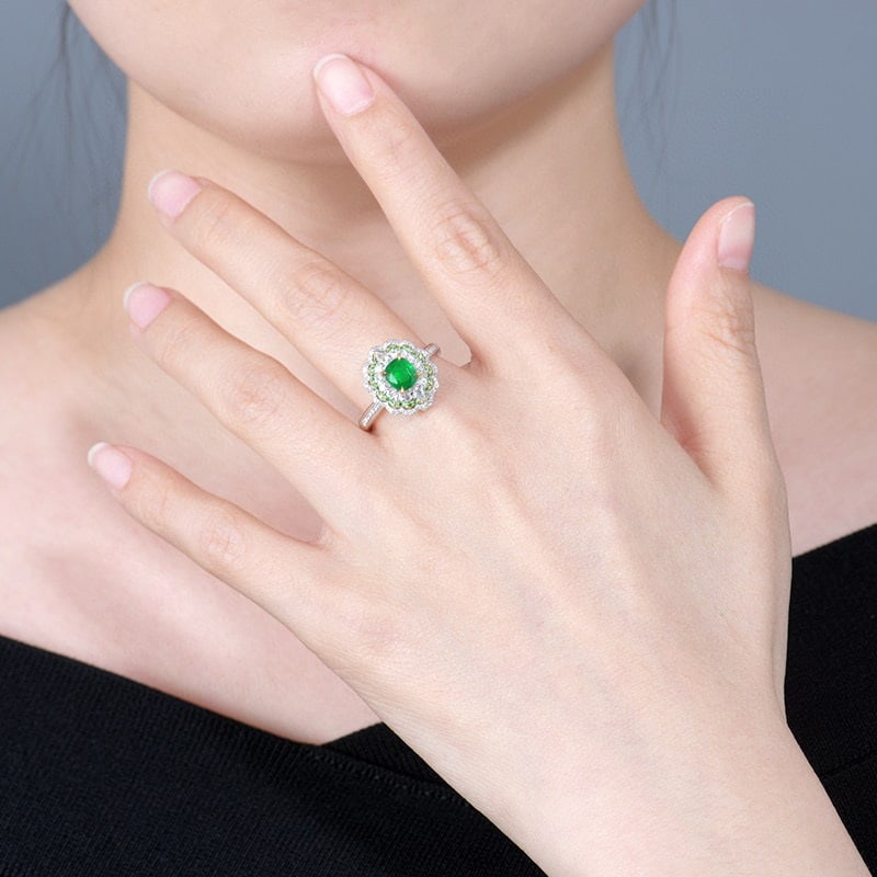 14k Gold 0.89 Ctw Natural Emerald & Diamond Ring - 3