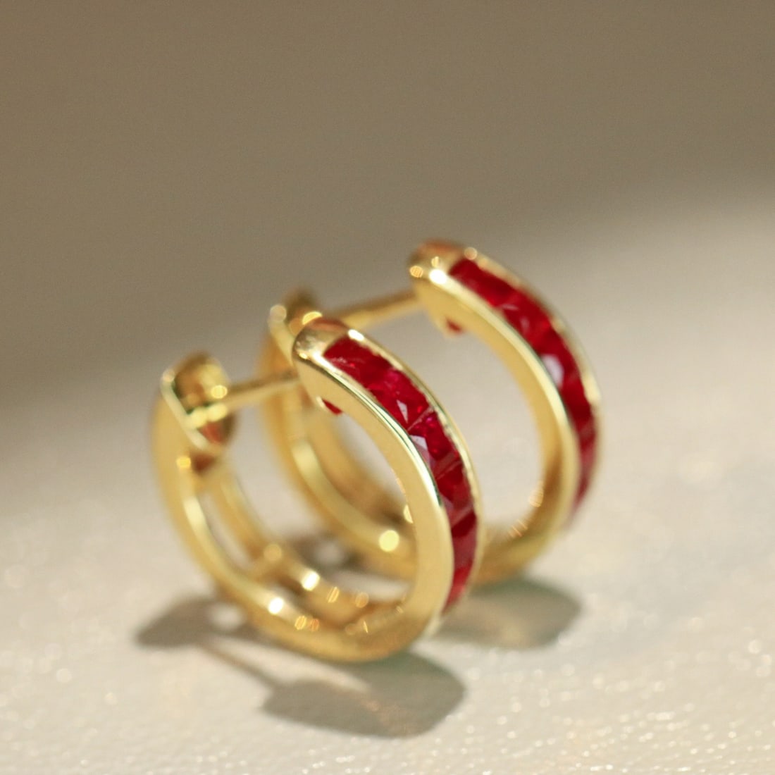 14k Gold 0.68 Ct Natural Ruby Earrings - 5
