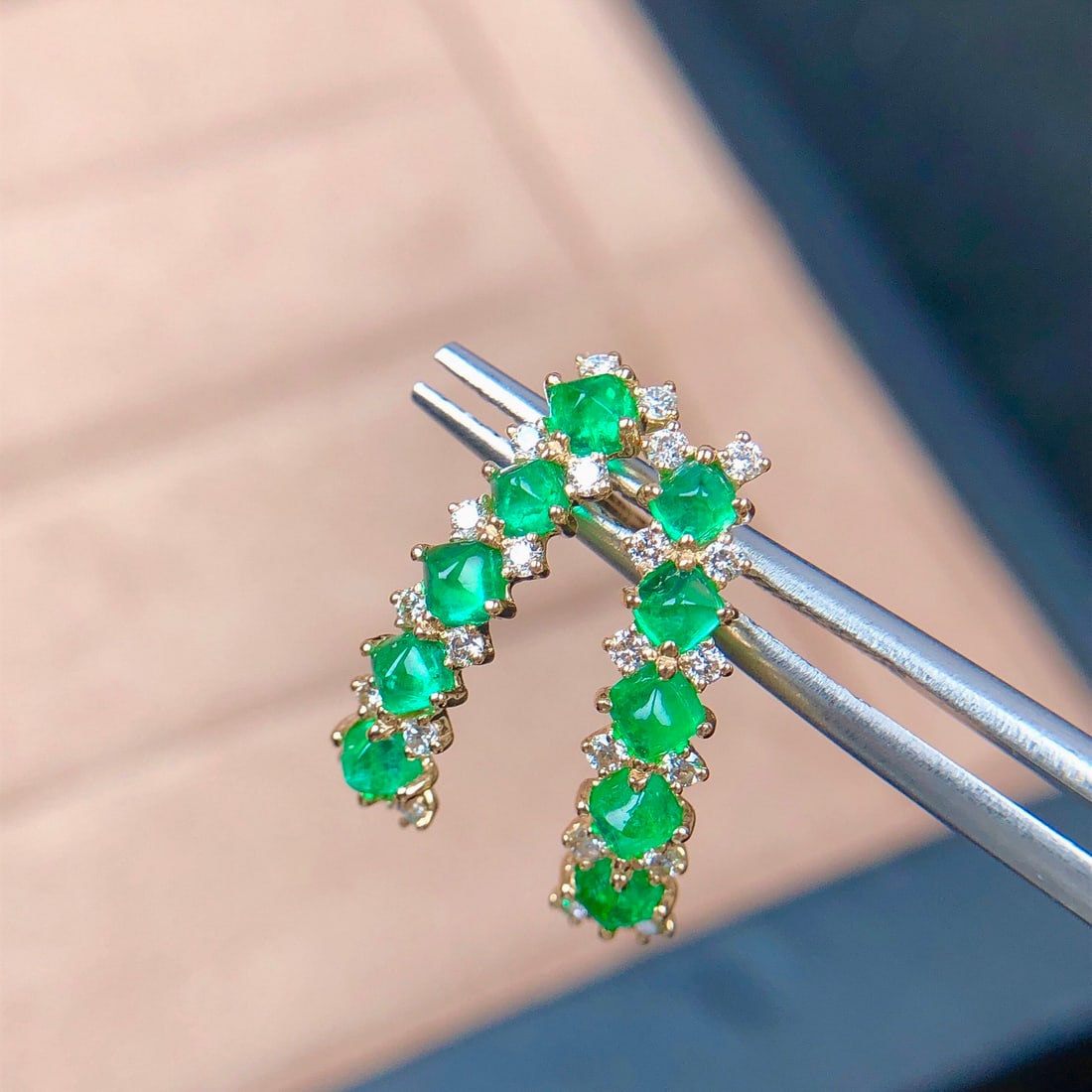 14k Gold 1.05 Ct Natural Emerald & Diamond Earrings - 3