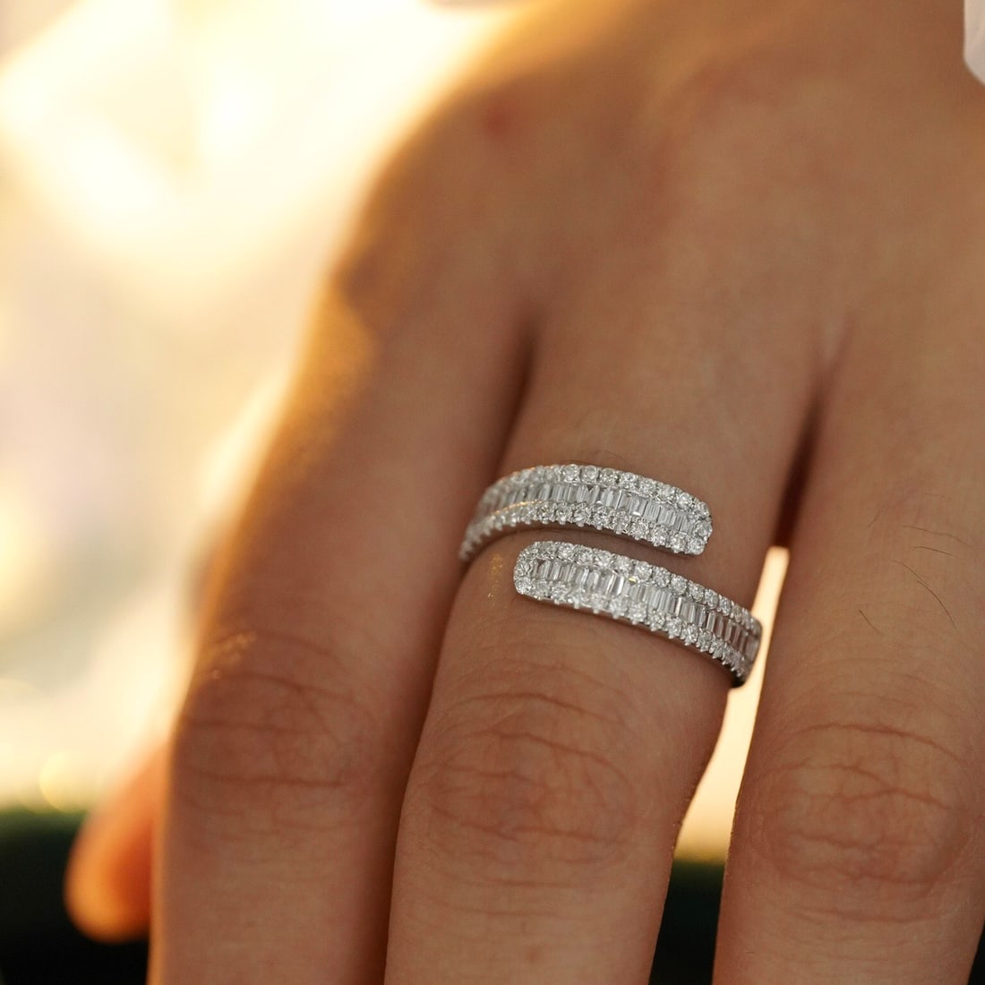 14k Gold 0.7 Ct Natural H Diamond Ring - 6