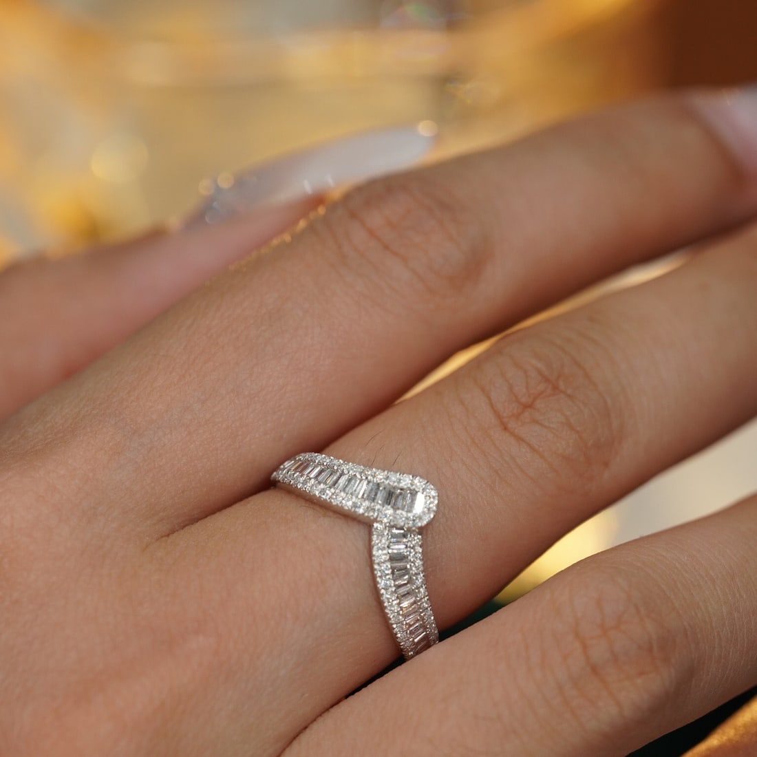 14k Gold 0.54 Ct Natural H Diamond Ring - 4