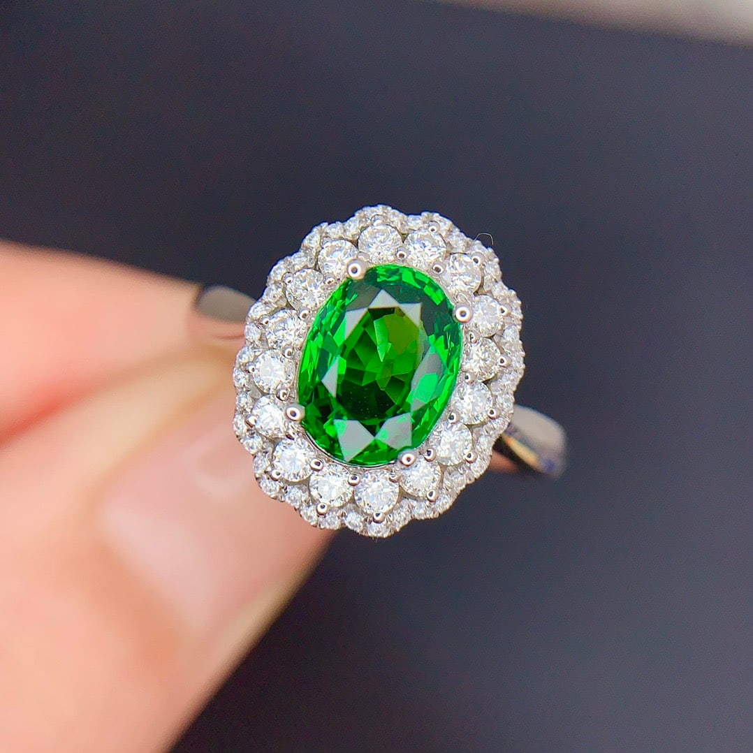 14k Gold 1.51 Ct Natural Tsavorite & Diamond Ring - 3