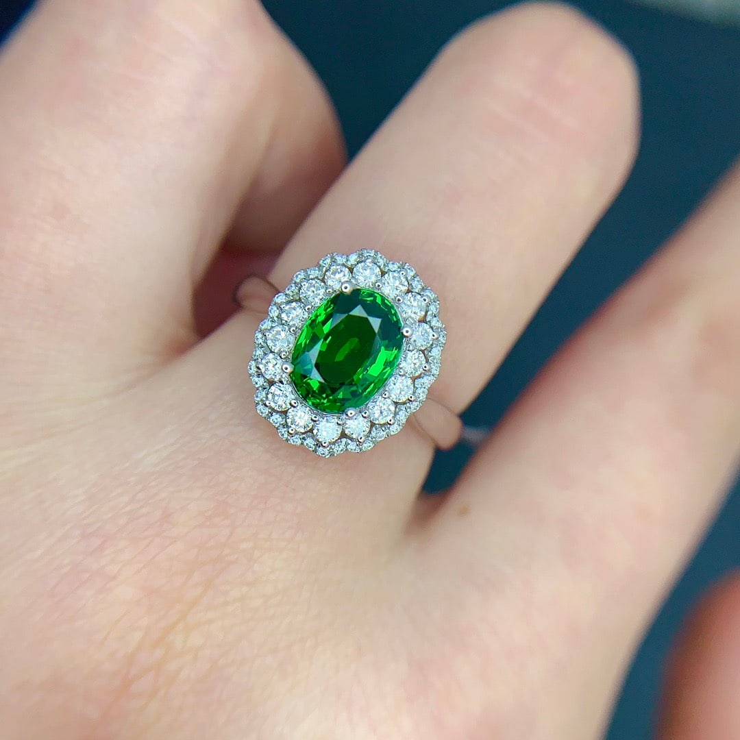 14k Gold 1.51 Ct Natural Tsavorite & Diamond Ring - 5