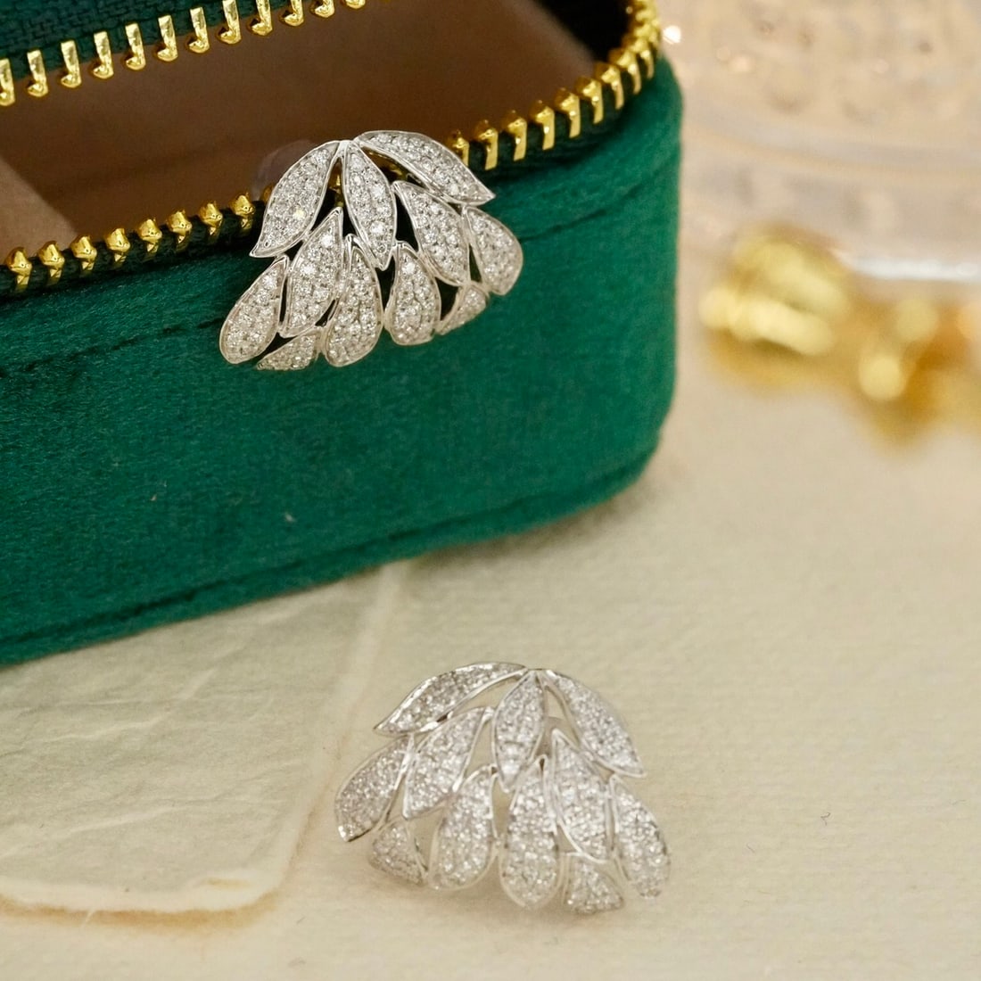14k Gold 0.9 Ct Natural H Diamond Earrings - 3