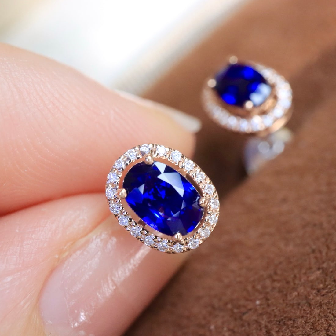 14k Gold 1.40 Ctw Natural Sapphire & Diamond Earrings - 2