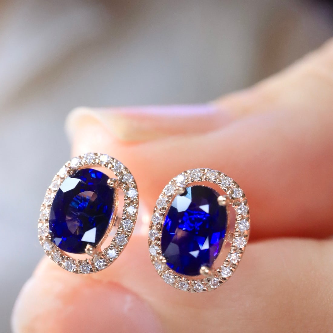 14k Gold 1.40 Ctw Natural Sapphire & Diamond Earrings - 3