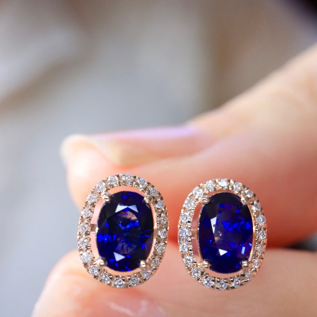 14k Gold 1.40 Ctw Natural Sapphire & Diamond Earrings - 6