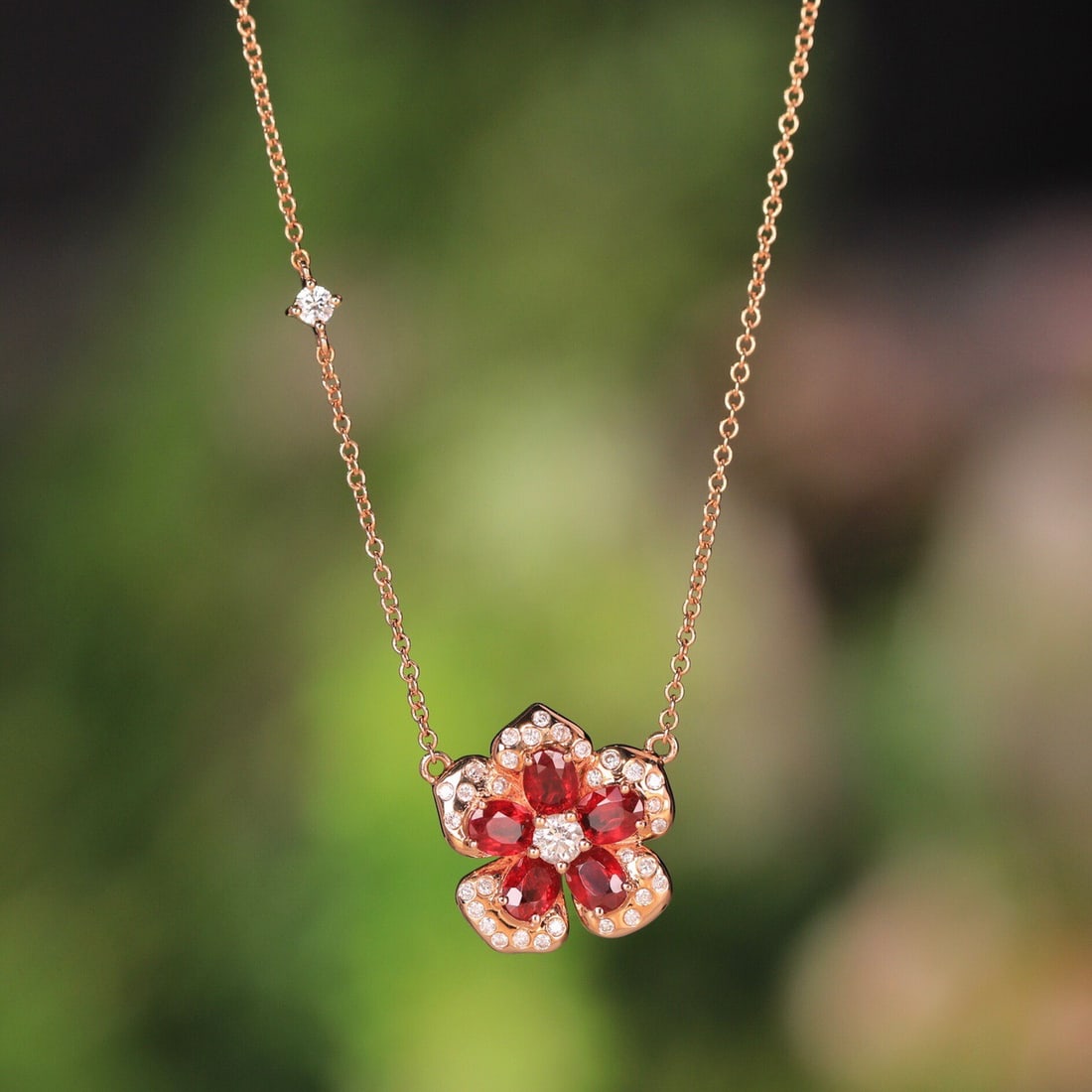 14k Gold 1.62 Ct Natural Ruby & Diamond & Flowers Necklace - 4