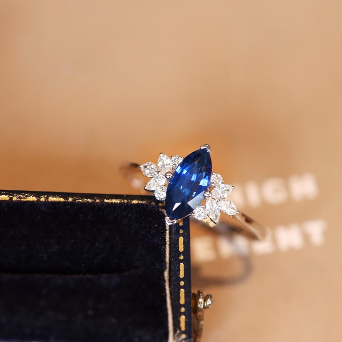 14k Gold 1.61 Ctw Natural Sapphire & Diamond Ring - 6